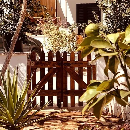 Taverna Paradiso Apartment *